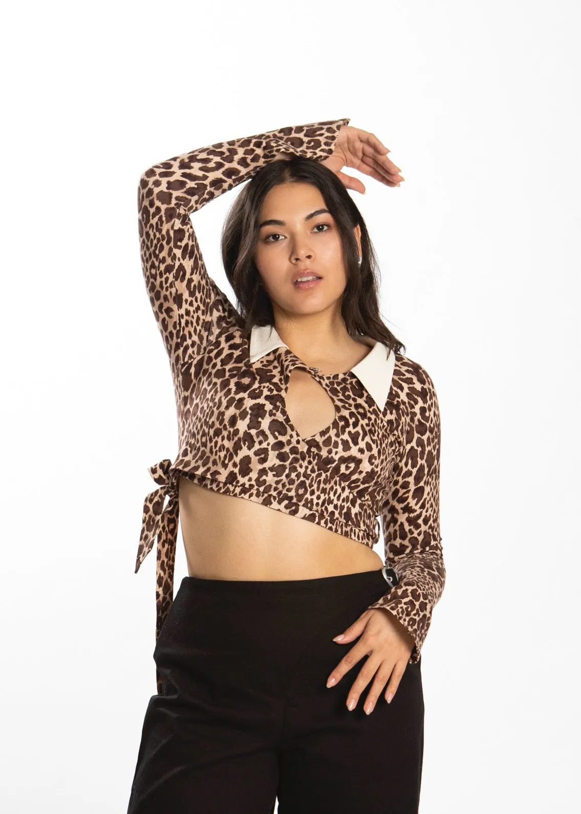 FLOWER WRAP TOP - FELINE