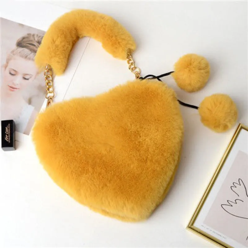 Plush Heart-shaped Faux Fur Women's Novelty Handbag